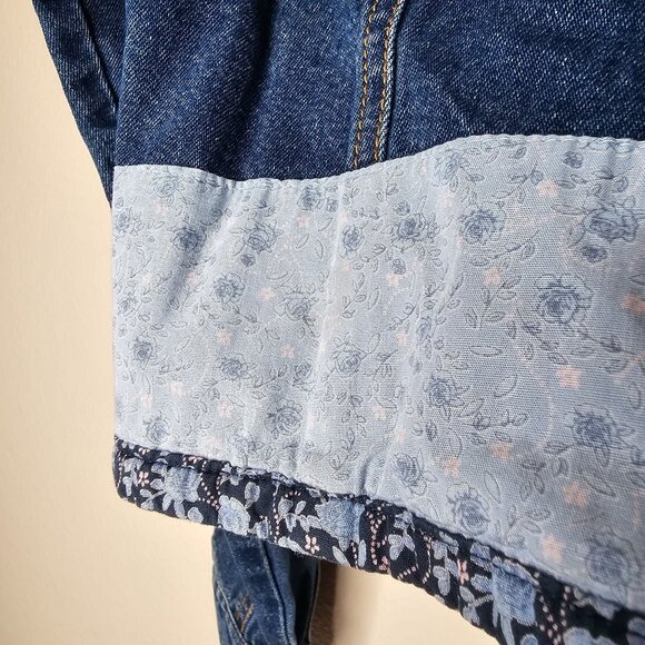 Y2K Vintage Disney Kids Girls Large Denim Jacket Winnie The Pooh Floral Trim - Picture 5 of 6